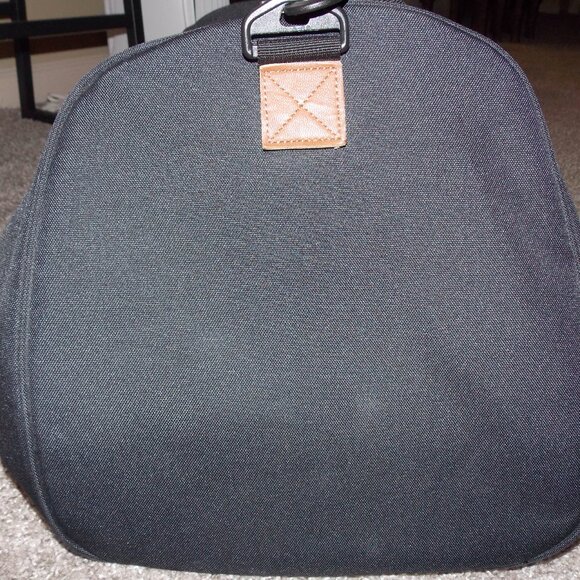 Herschel Novel Duffle - Picture 7 of 11